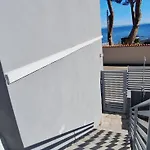 House 아파트 *