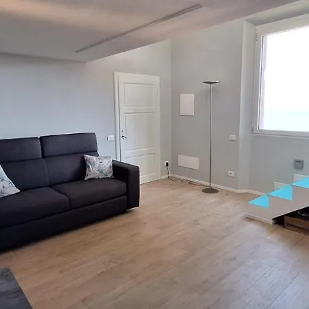 Apartamento House *