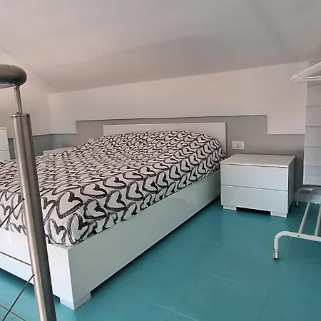 House * Cavo