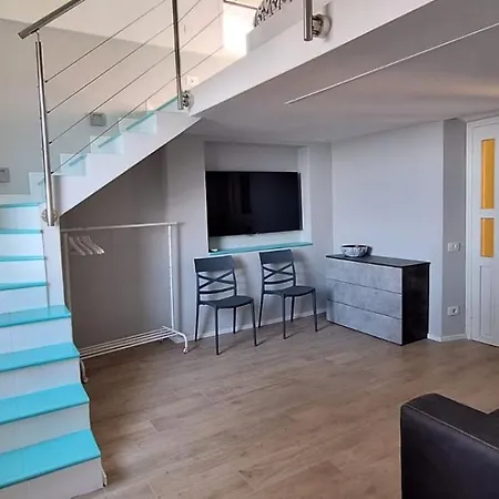 Apartment House